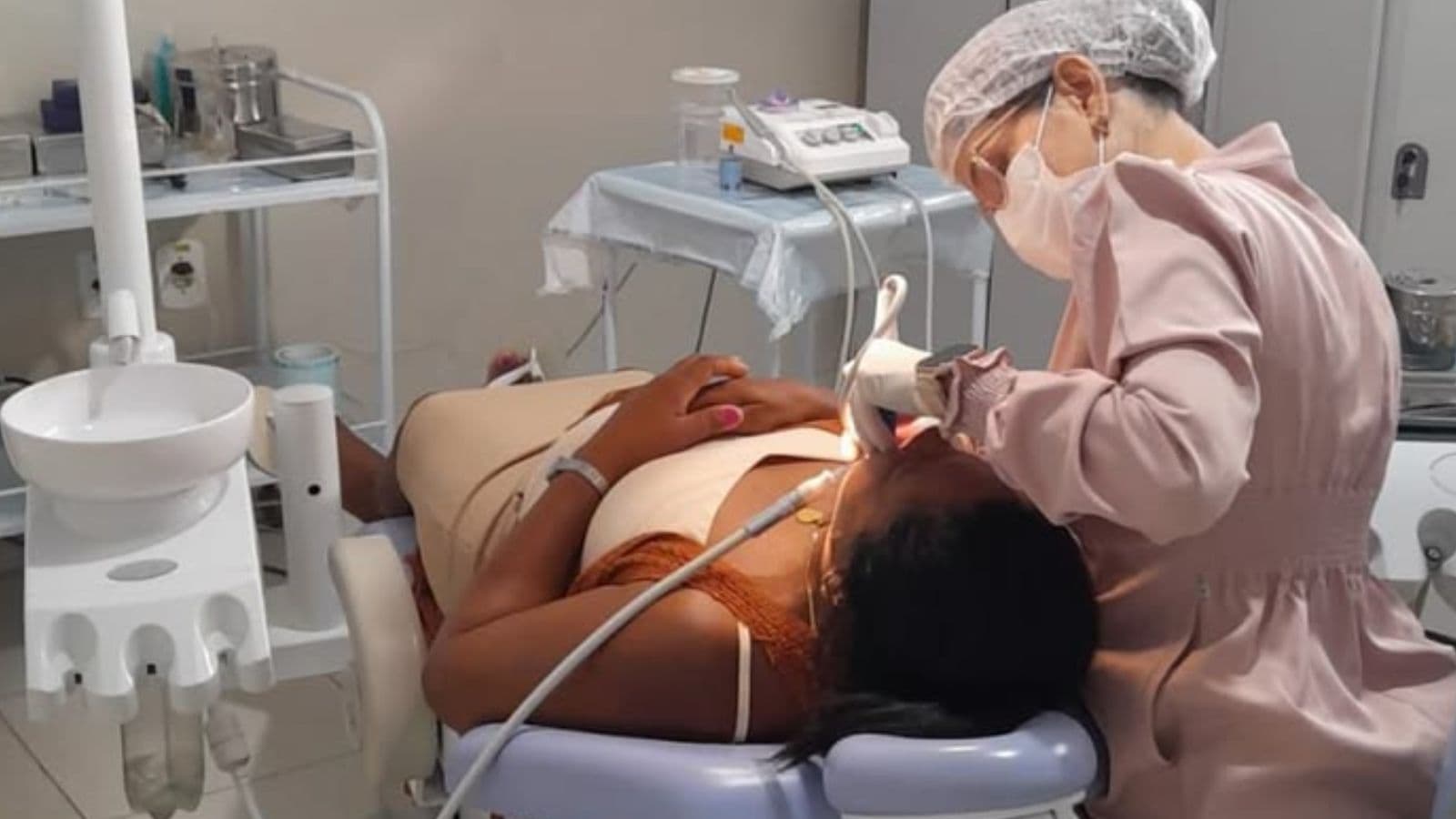My Teeth Are Rotting. I Cannot Eat Solid Food For 6 Months. Dentist Wants $12,000.
